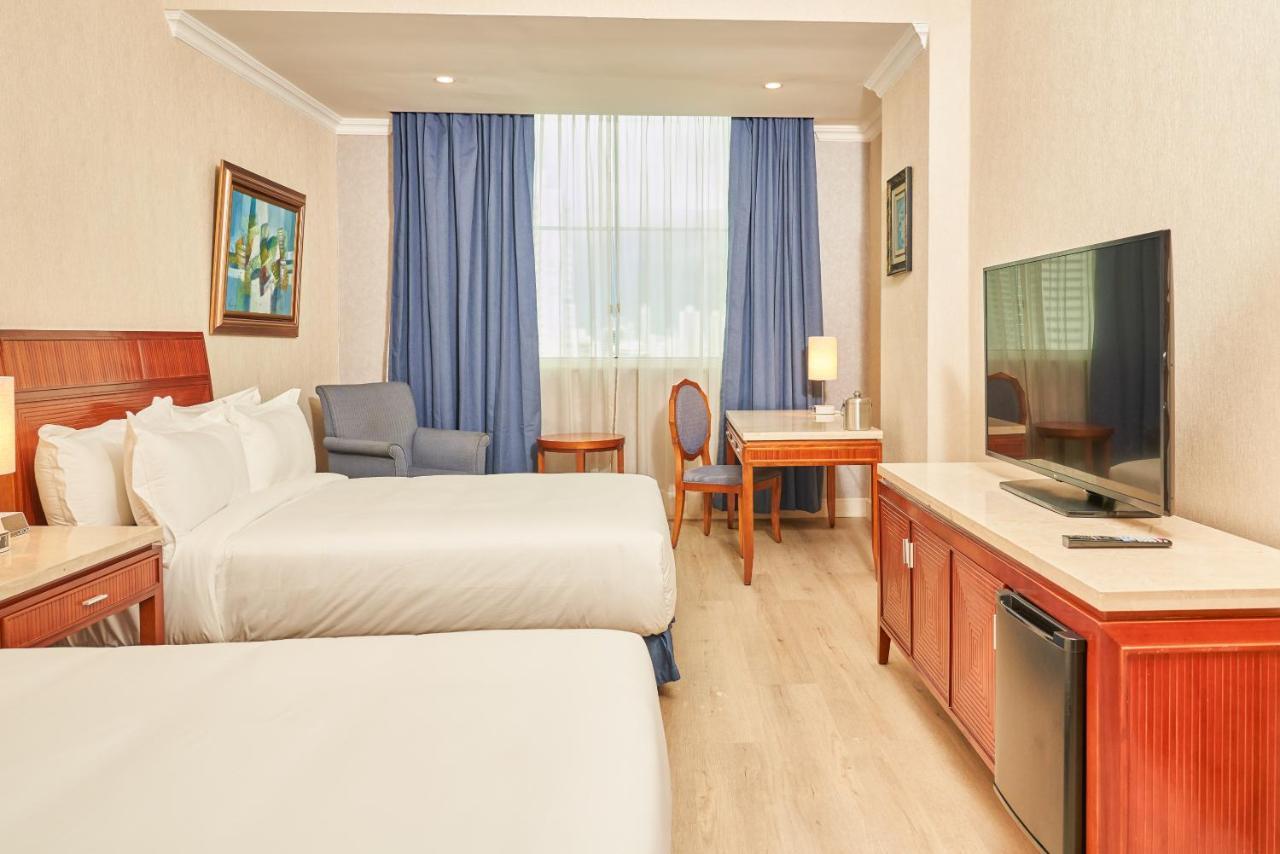 Waymore Hotel Spa & Casino Panama-Stad Buitenkant foto