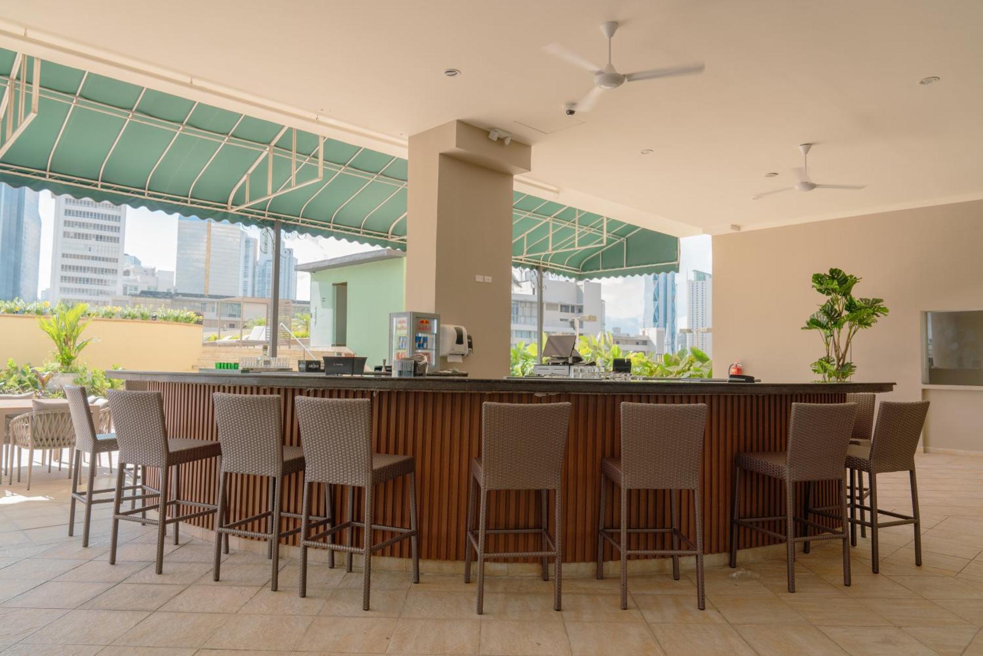 Waymore Hotel Spa & Casino Panama-Stad Buitenkant foto